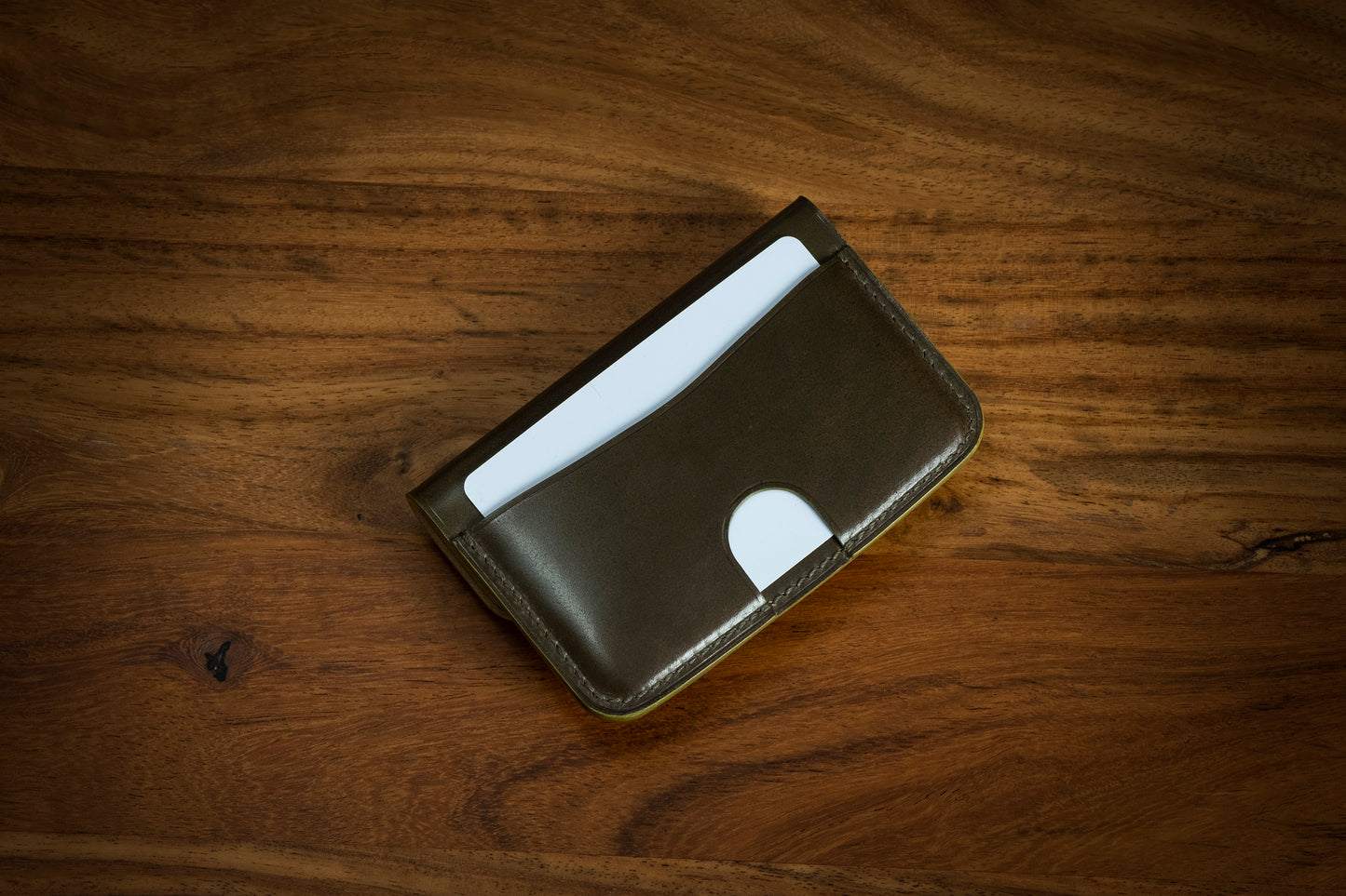Olive Shinki Shell Cordovan Card Case