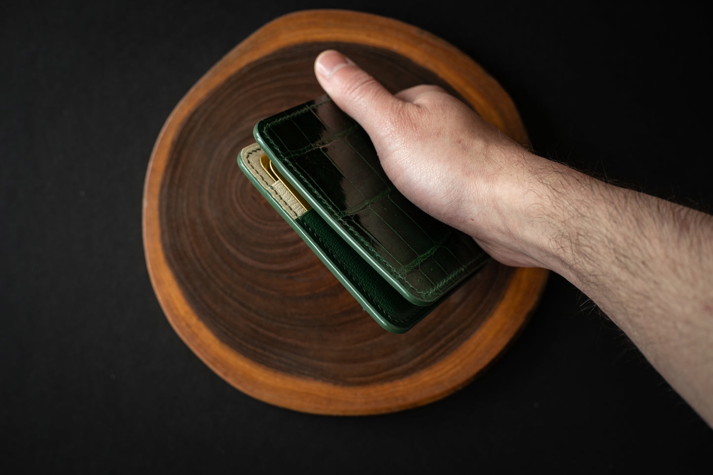 Green & White Crocodile Bifold