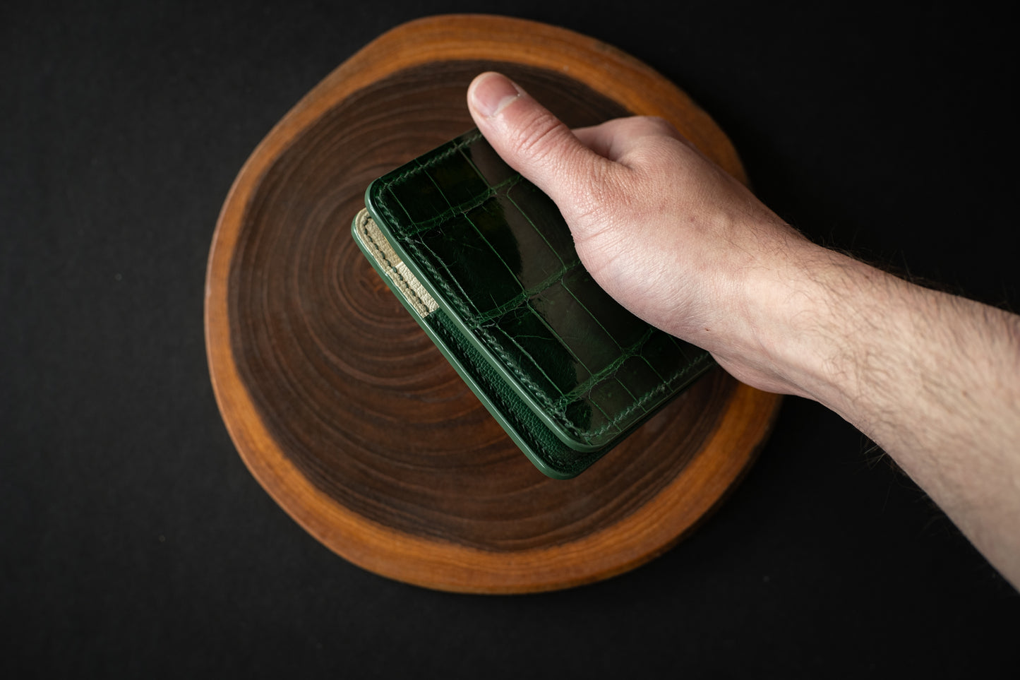Green & White Crocodile Bifold