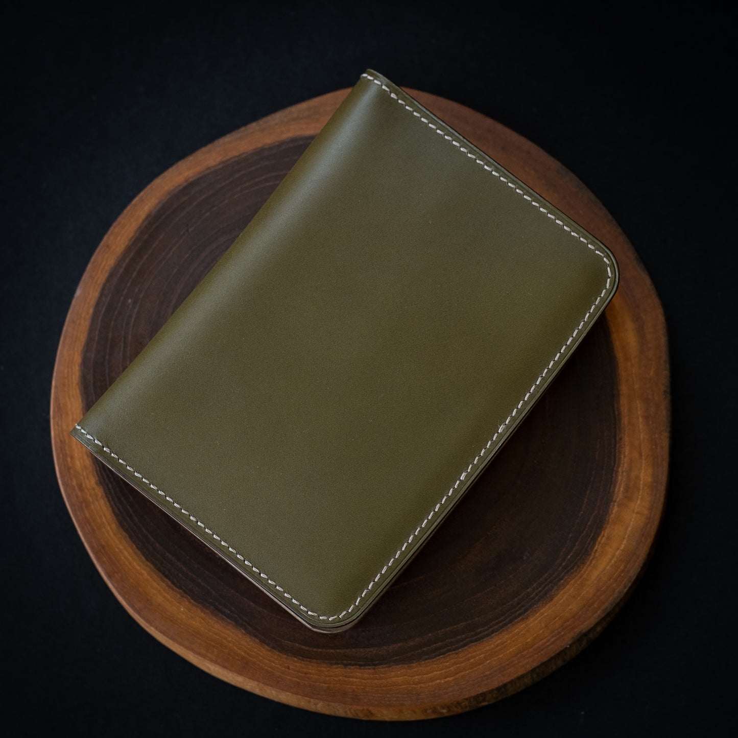 Talavera Travel Wallet, Taupe