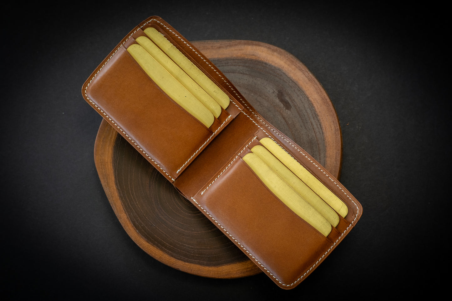 Sample Sale Bifold, Whiskey