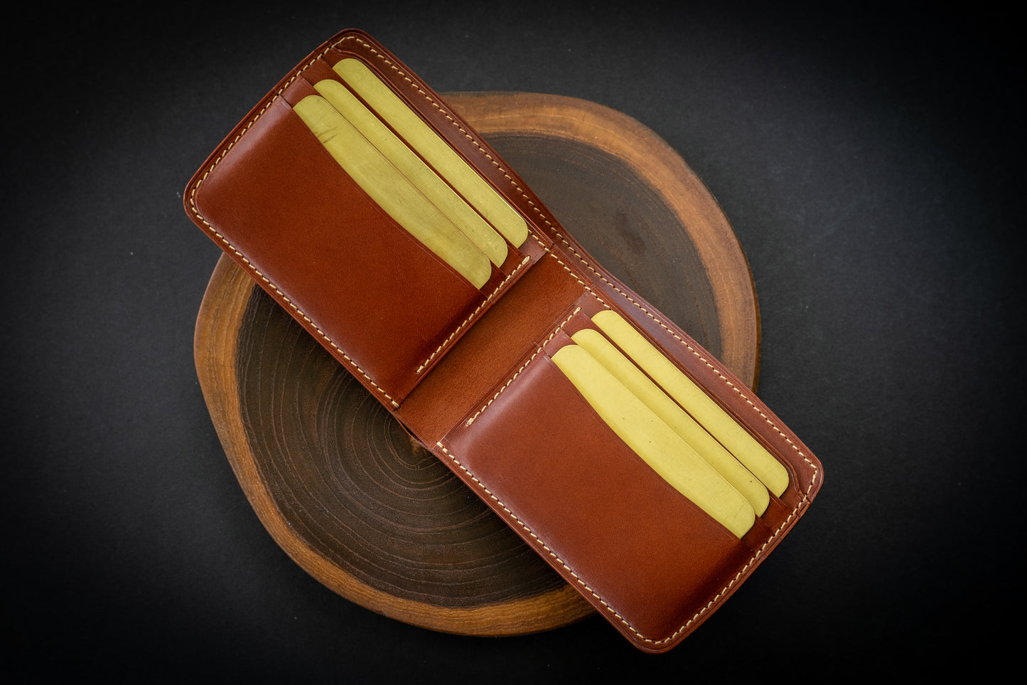 Sample Sale Bifold, Chestnut