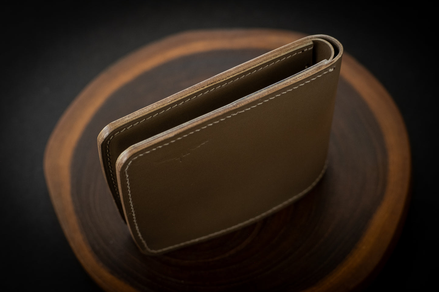Sample Sale Bifold, Taupe